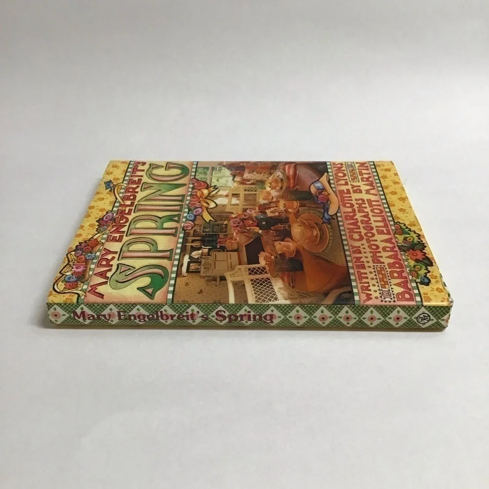 Mary Engelbreit's 1997 Spring Easy Craft Book Mini Hardcover by Charlotte Lyons